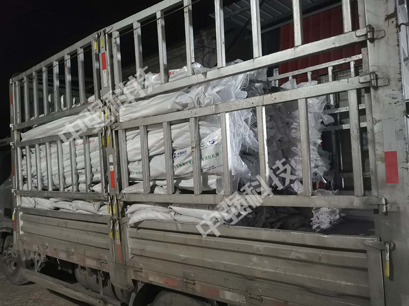 礦用封孔器，瓦斯封孔料發(fā)往山西長(zhǎng)治